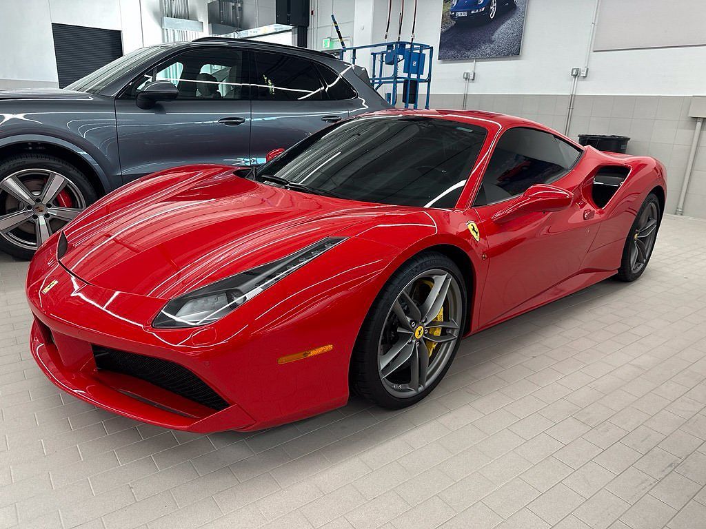 2019 Ferrari 488 Pista