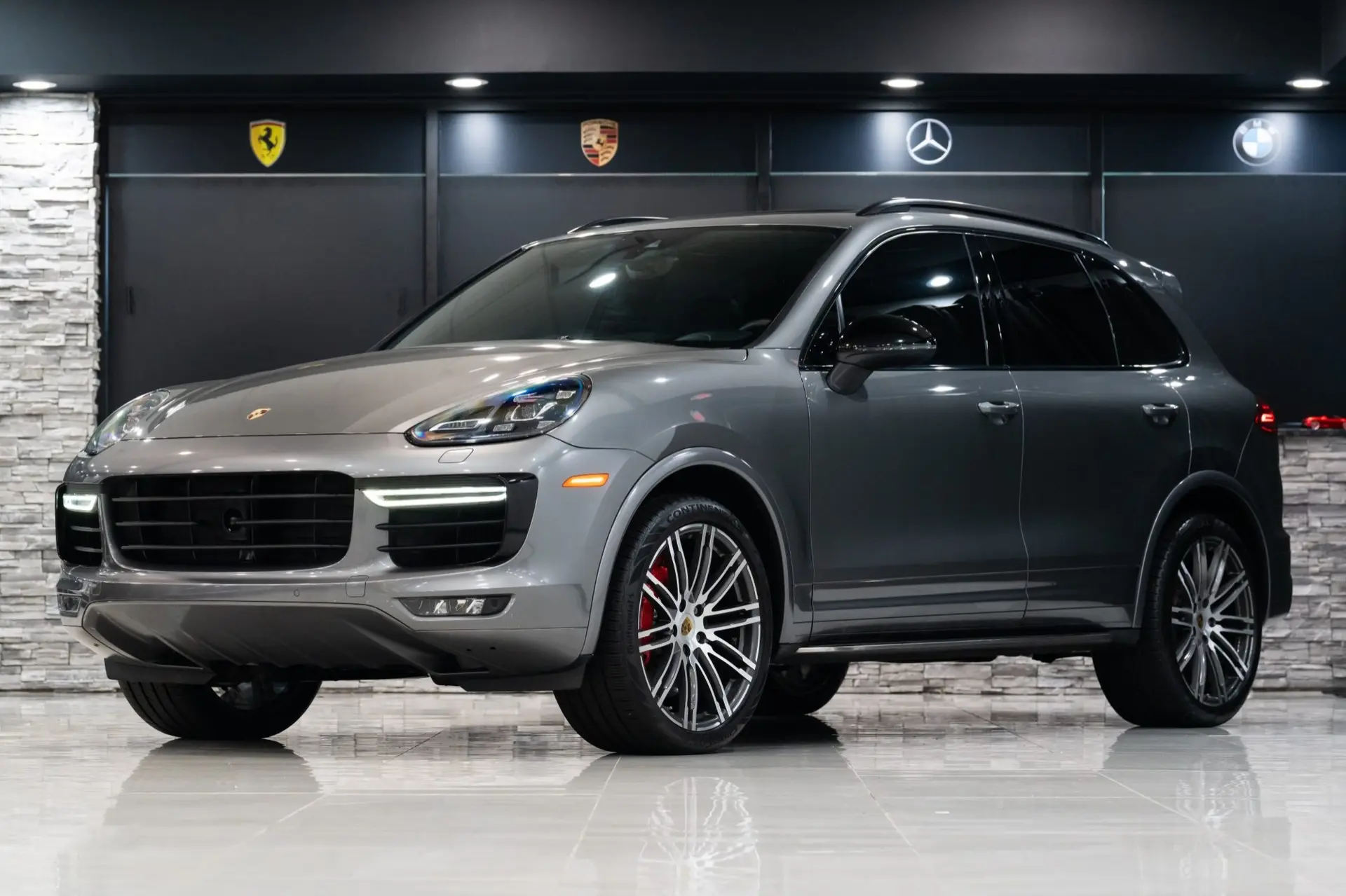 2015 Porsche Cayenne Turbo