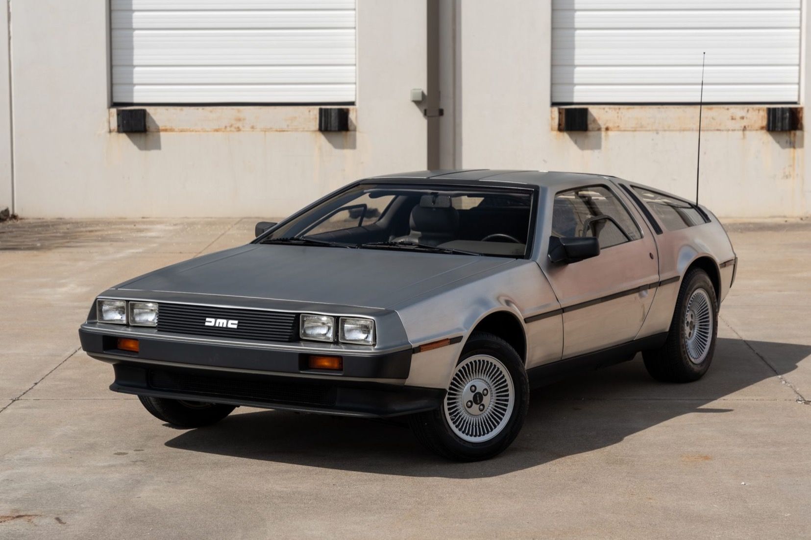 1981 DeLorean DMC-12