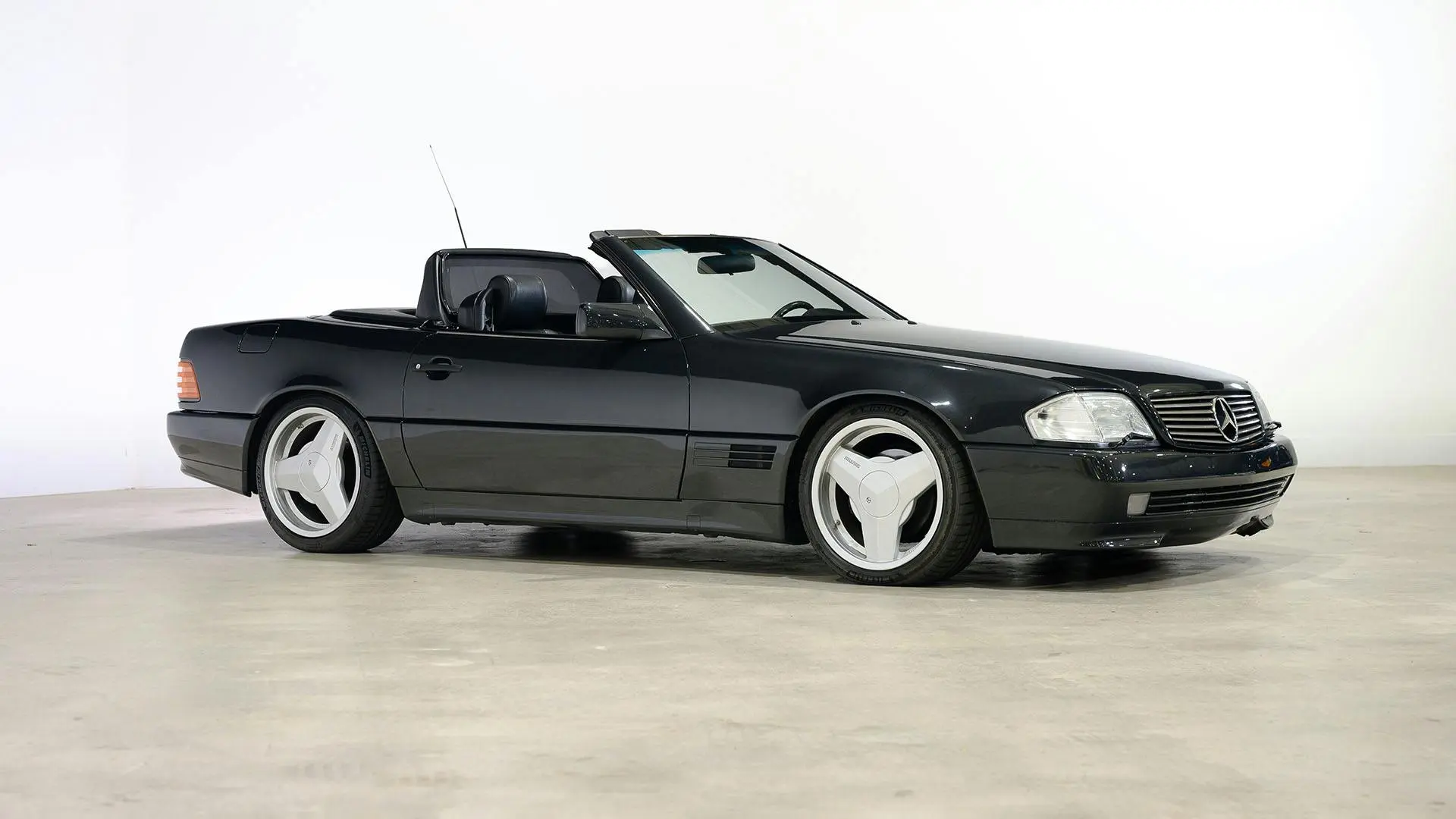 1990 Mercedes-Benz SL-Class