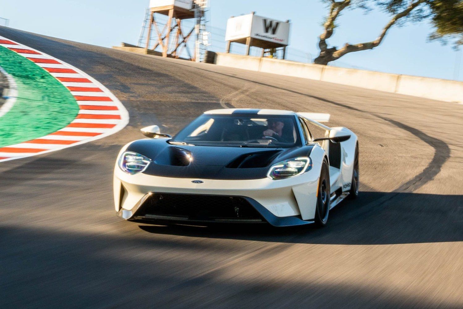 2022 Ford GT