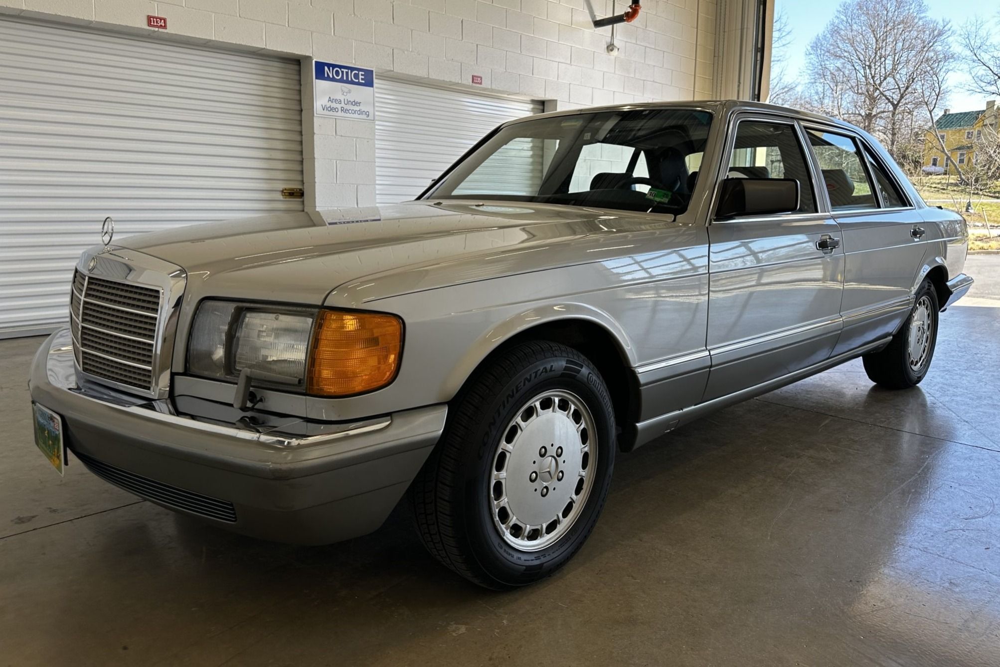 1987 Mercedes-Benz S-Class