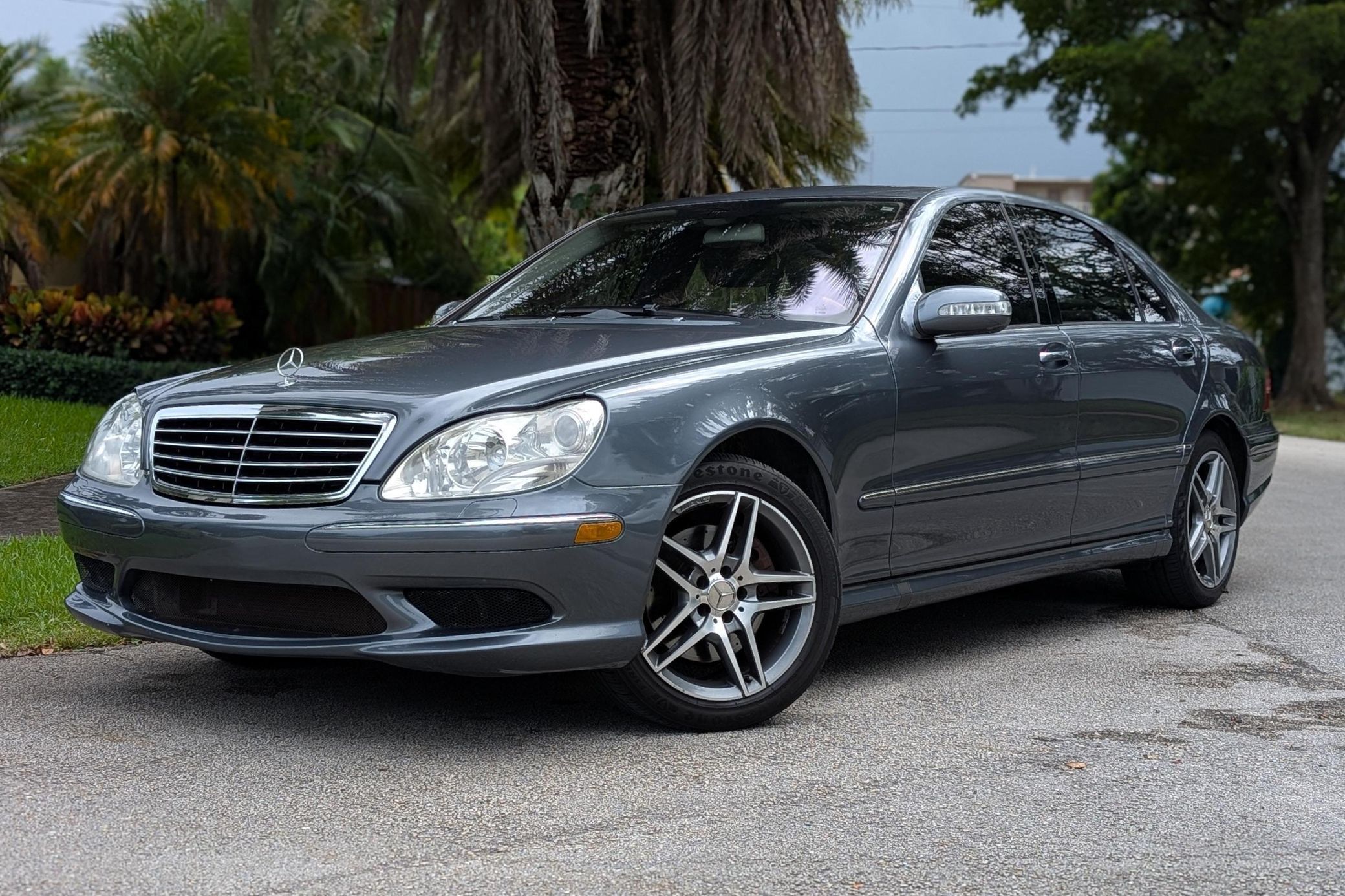 2005 Mercedes-Benz S-Class