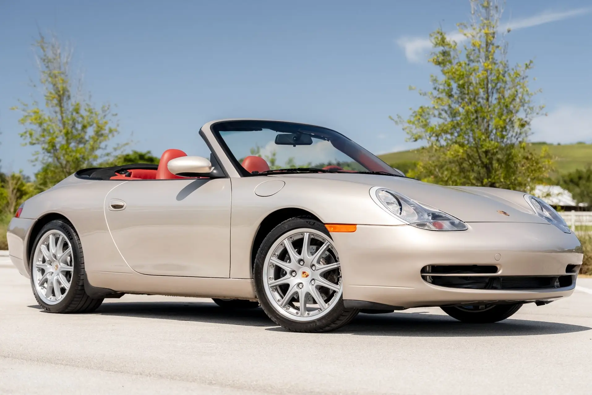 2000 Porsche 911 Carrera Cabriolet