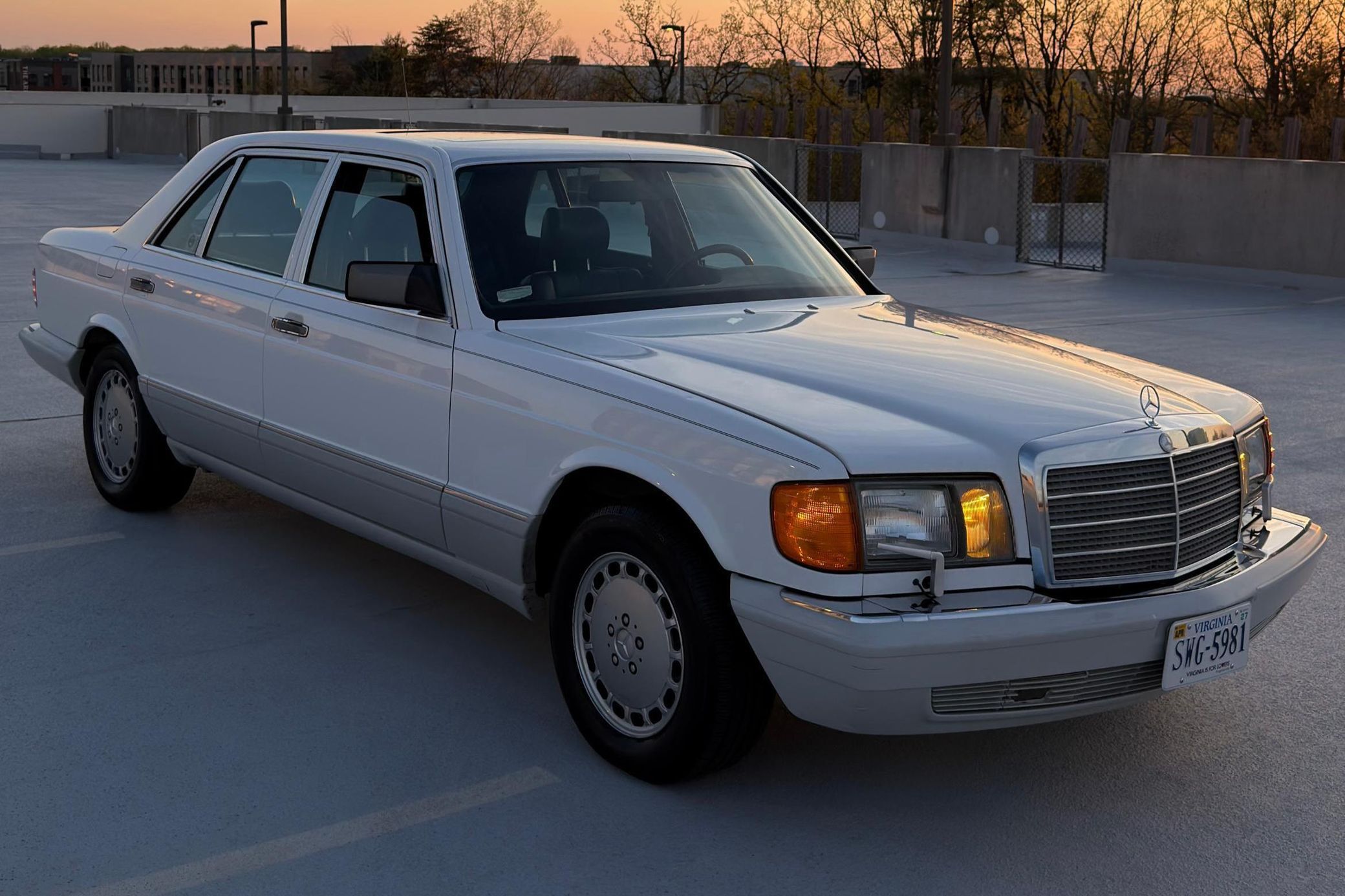 1991 Mercedes-Benz S-Class