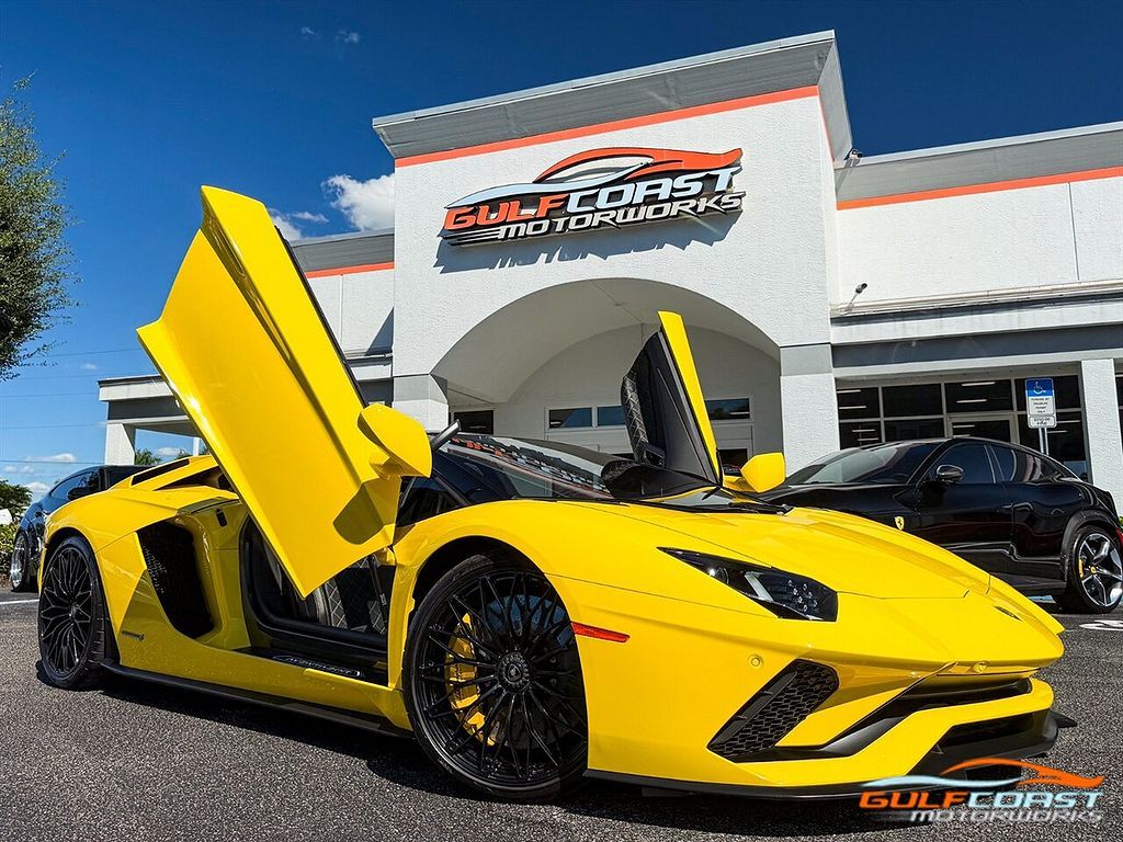 2018 Lamborghini Aventador LP740-4 S