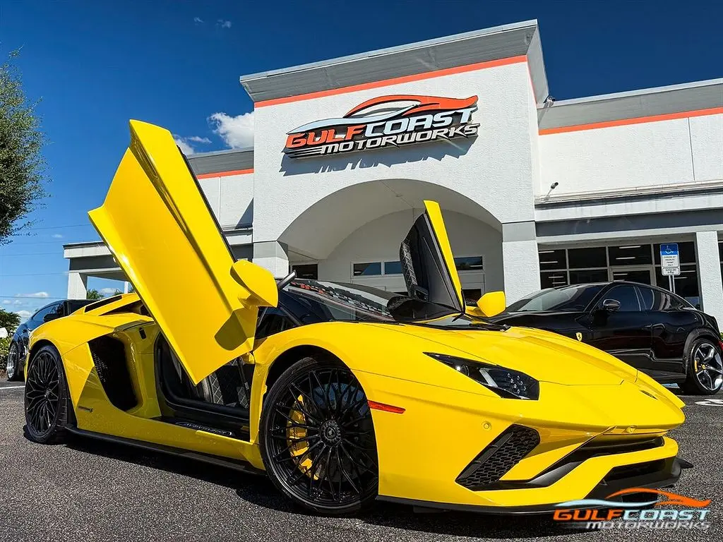 2018 Lamborghini Aventador LP740-4 S