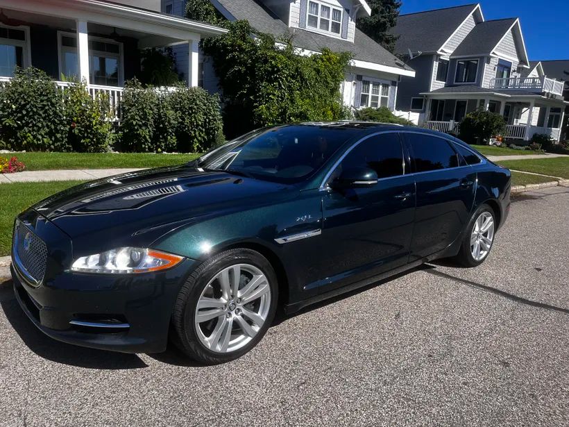 2013 Jaguar XJ