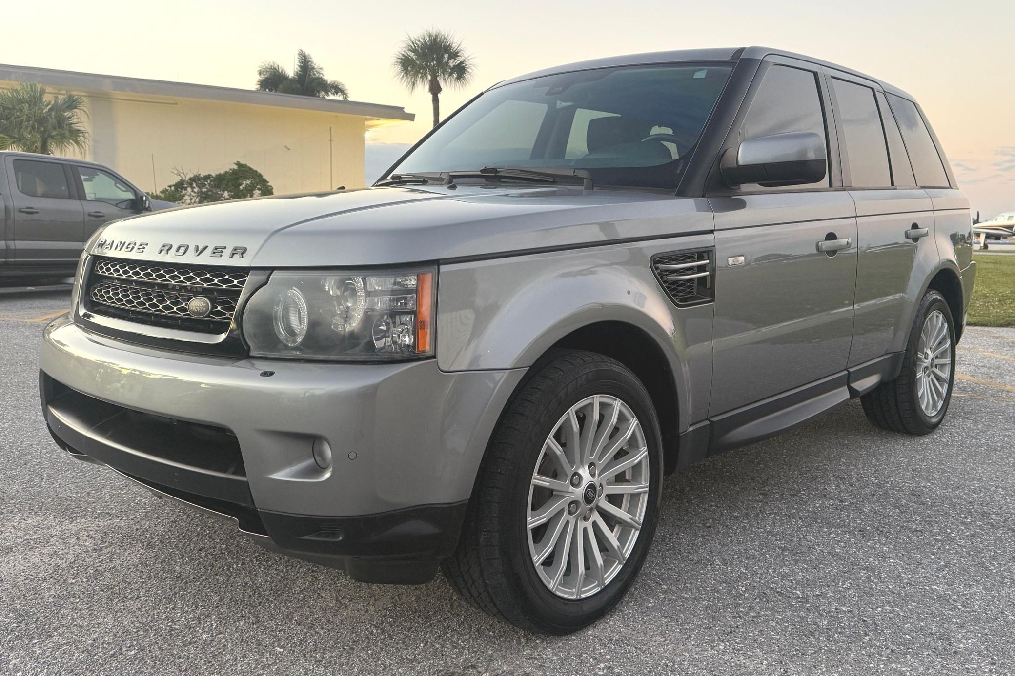 2013 Land Rover Range Rover Sport HSE LUX