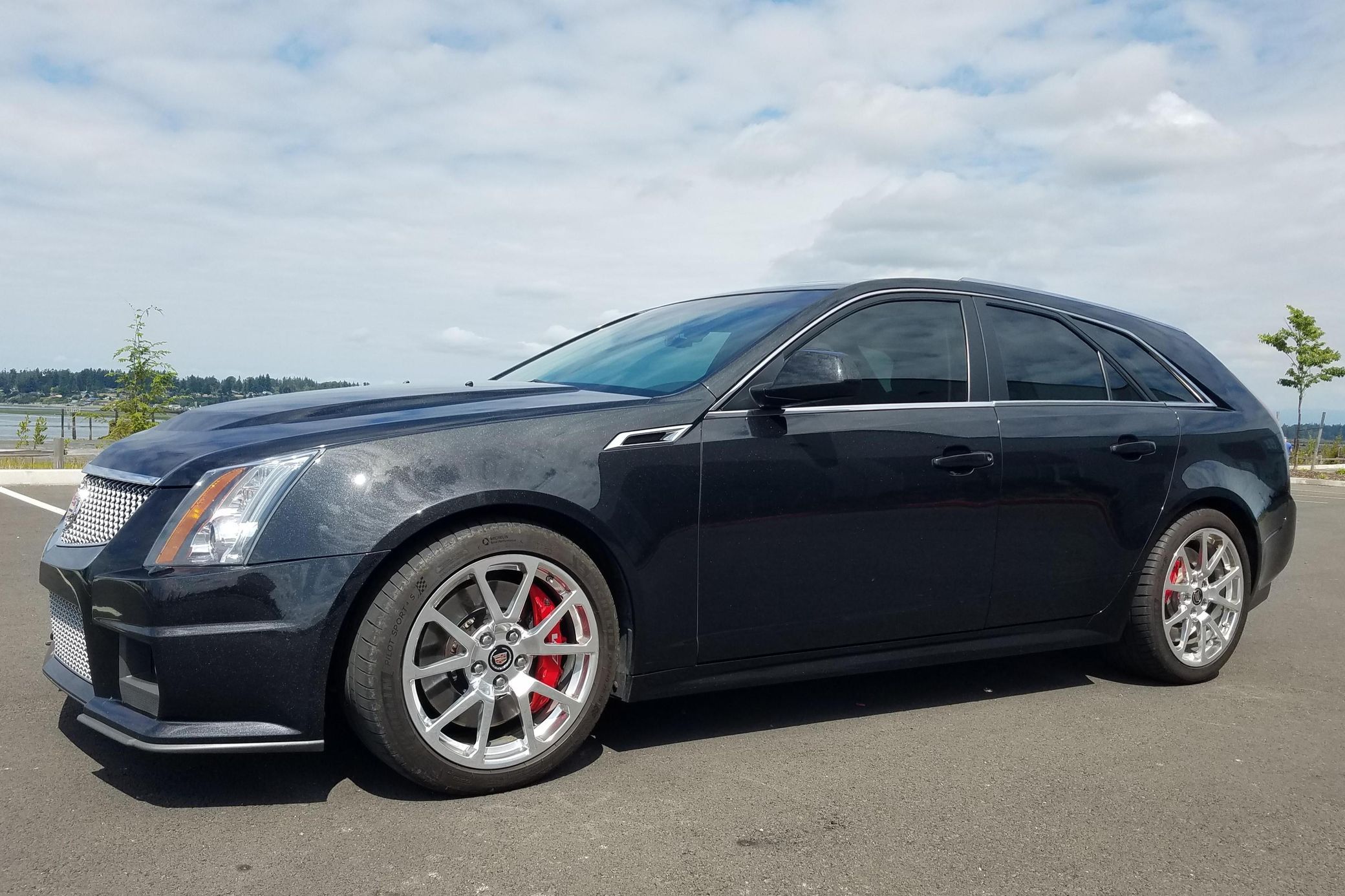 2014 Cadillac CTS Wagon