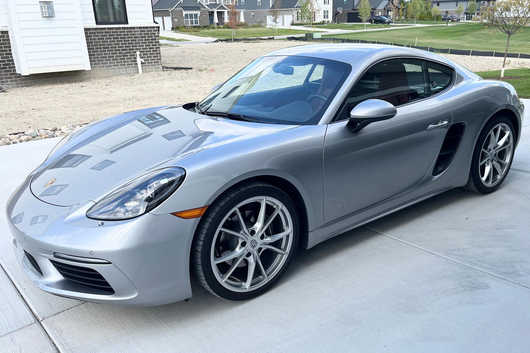 2018 Porsche Cayman