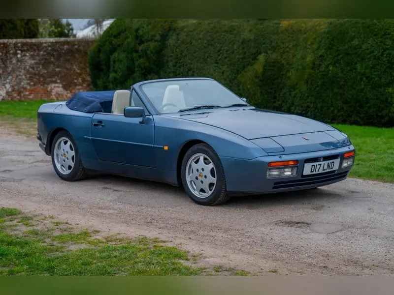 1990 Porsche 944 S2