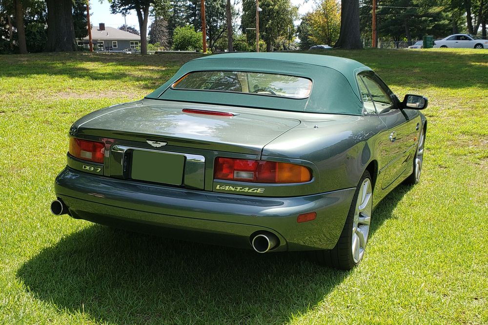 2002 Aston Martin DB7 Vantage