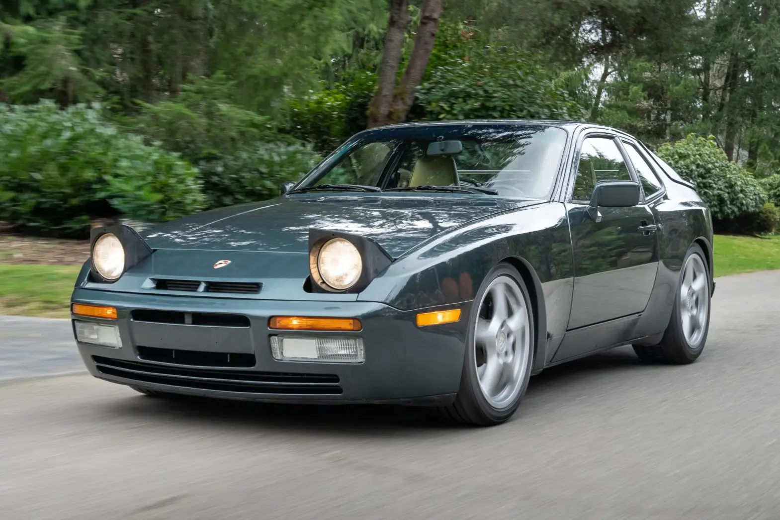 1987 Porsche 944 Turbo