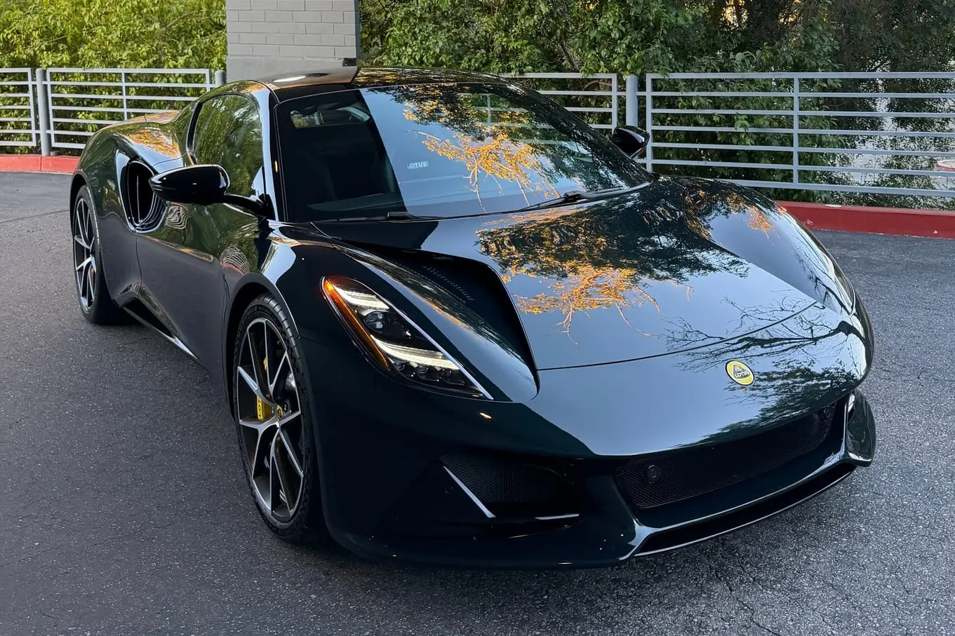2024 Lotus Emira V6
