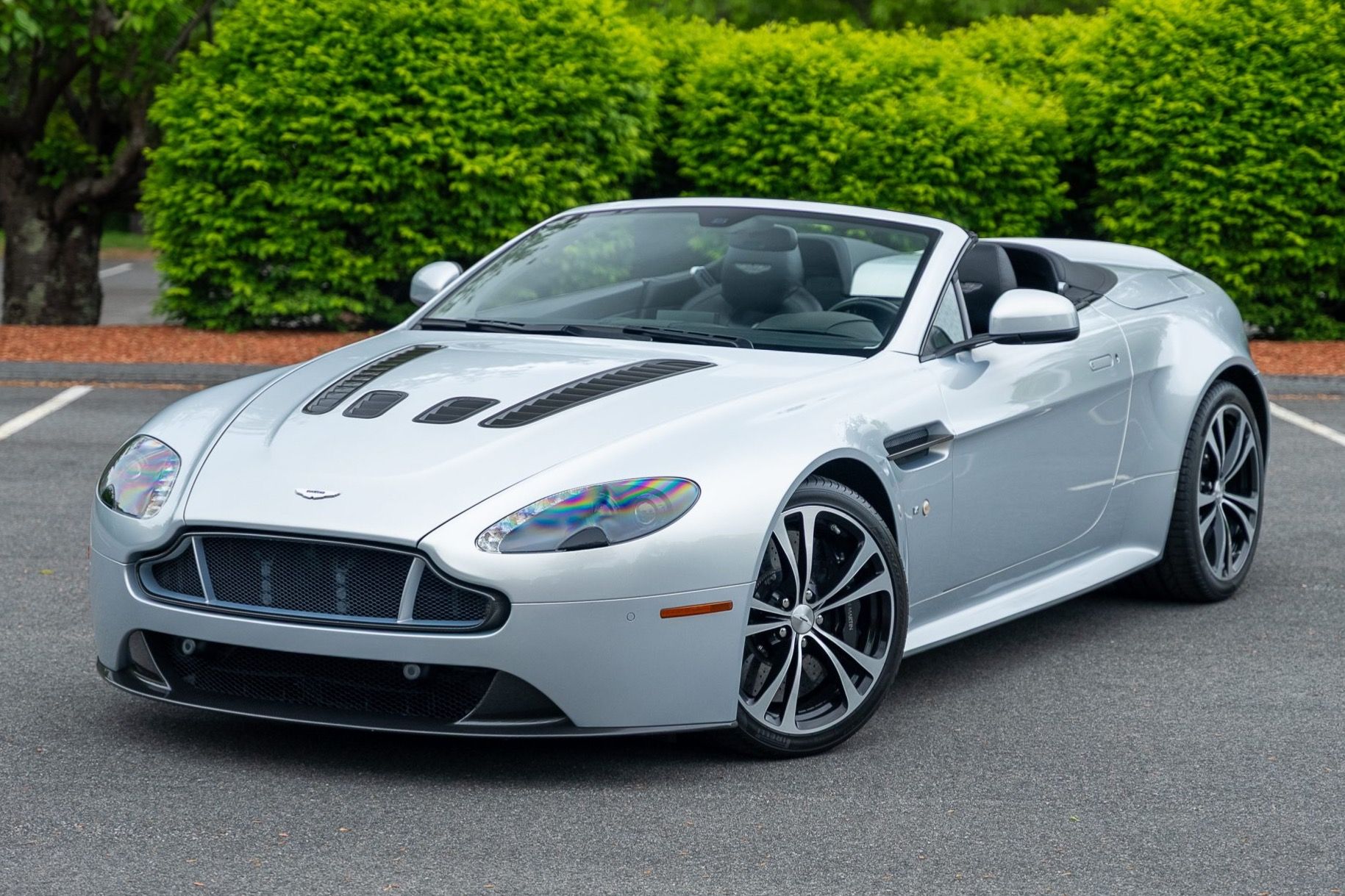 2017 Aston Martin Vantage V12 Vantage S Roadster