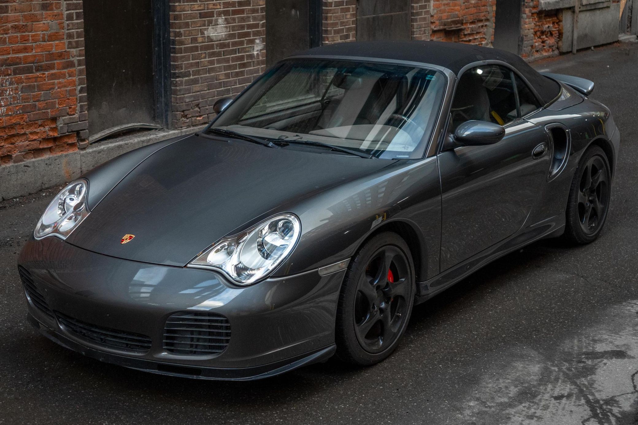 2004 Porsche 911 Turbo Cabriolet