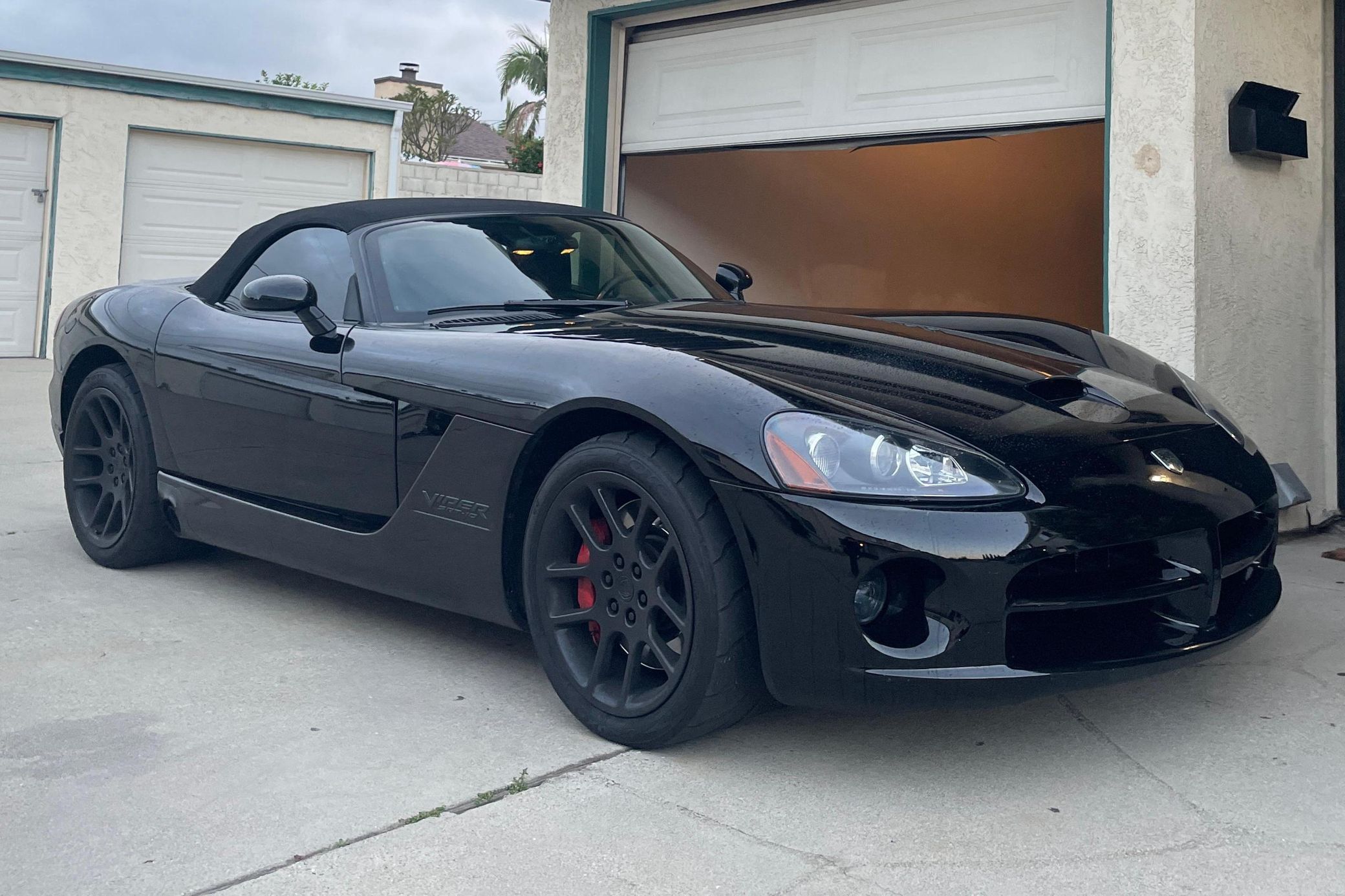 2004 Dodge Viper SRT-10 Roadster