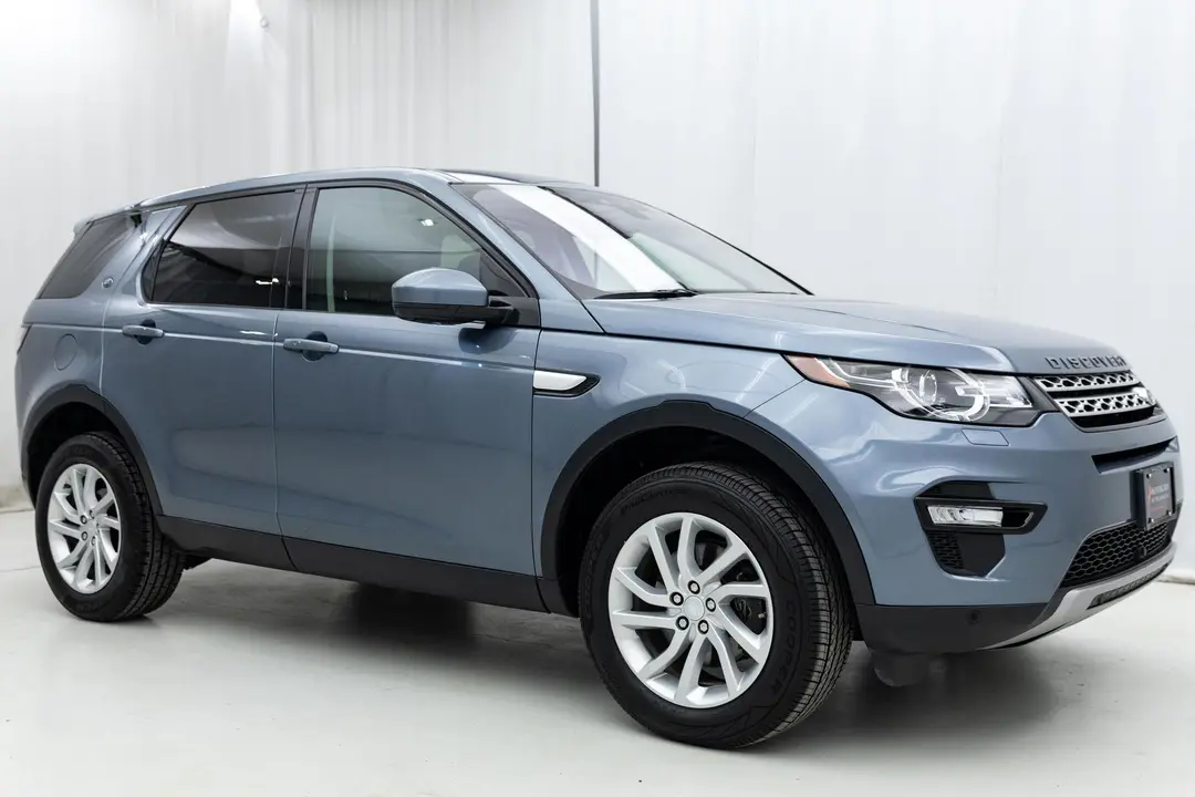 2017 Land Rover Discovery HSE, sold Mar 2024