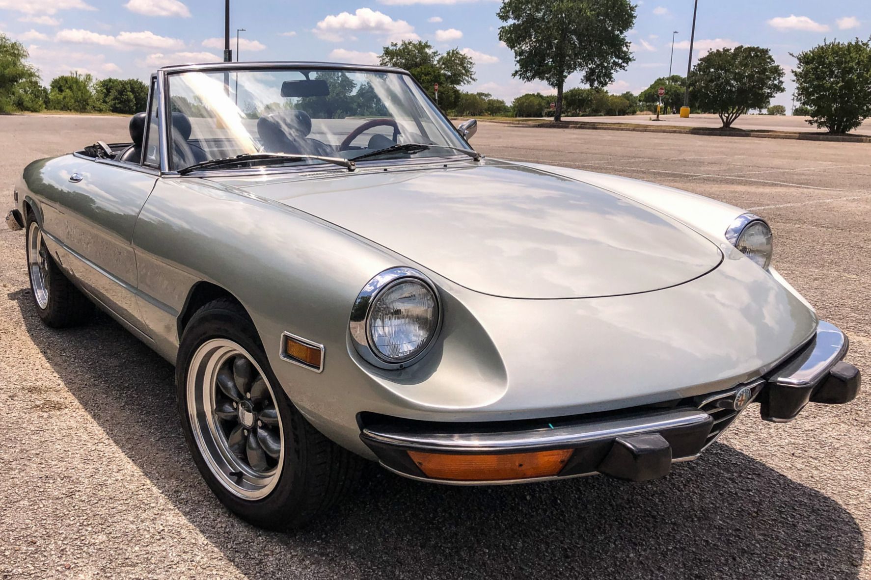 1974 Alfa Romeo 105 Series Spider