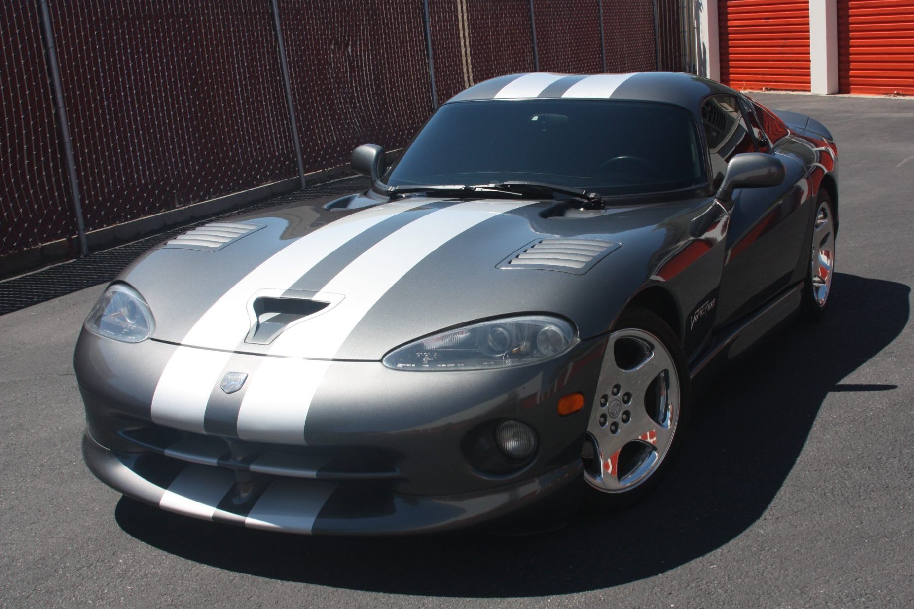 2002 Dodge Viper GTS