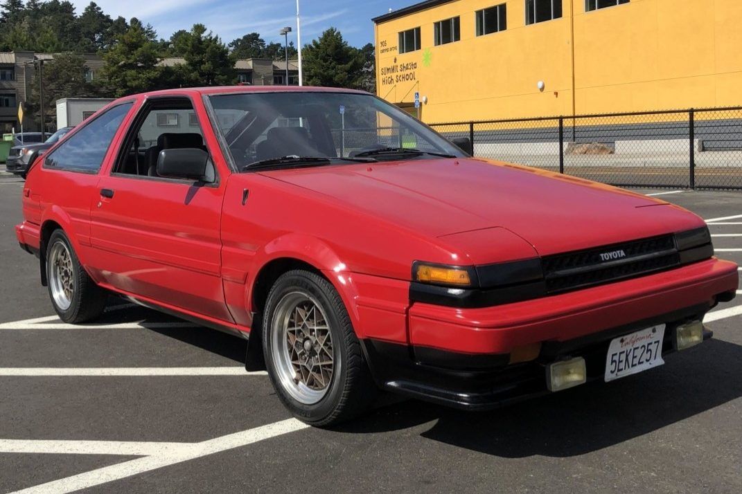 1985 Toyota Corolla AE86 Sprinter Trueno