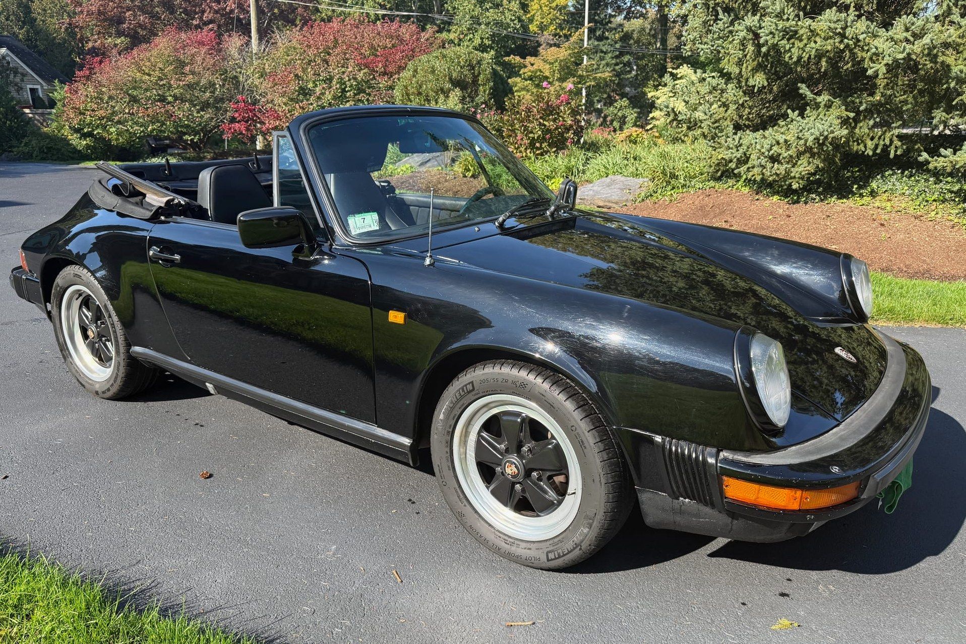 1984 Porsche 911 Cabriolet