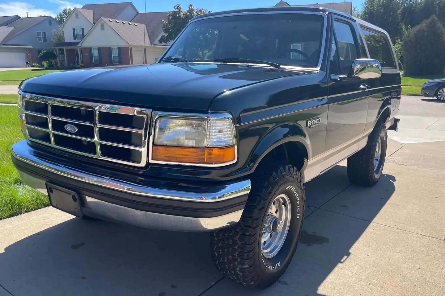 1992 Ford Bronco, sold Oct 2026