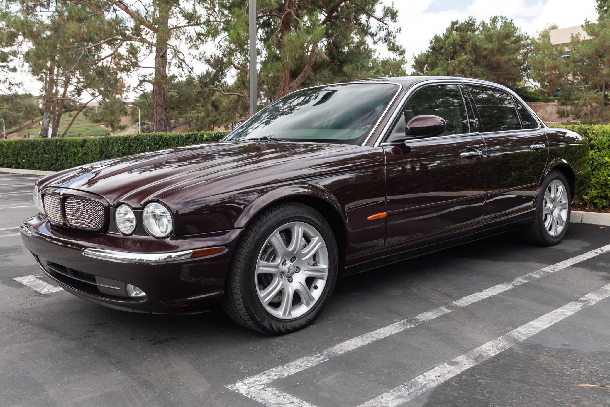 2004 Jaguar XJR