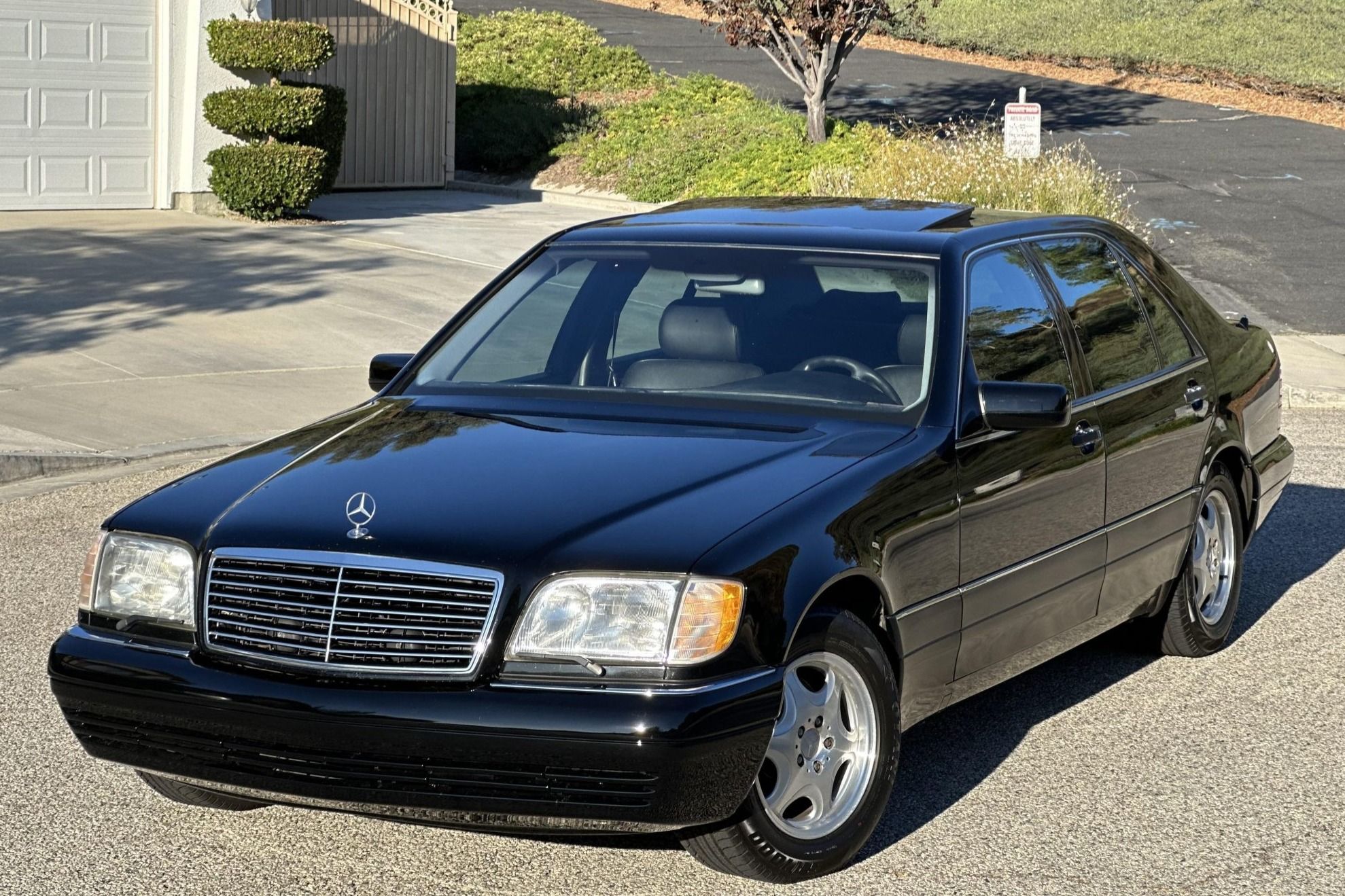 1999 Mercedes-Benz S-Class