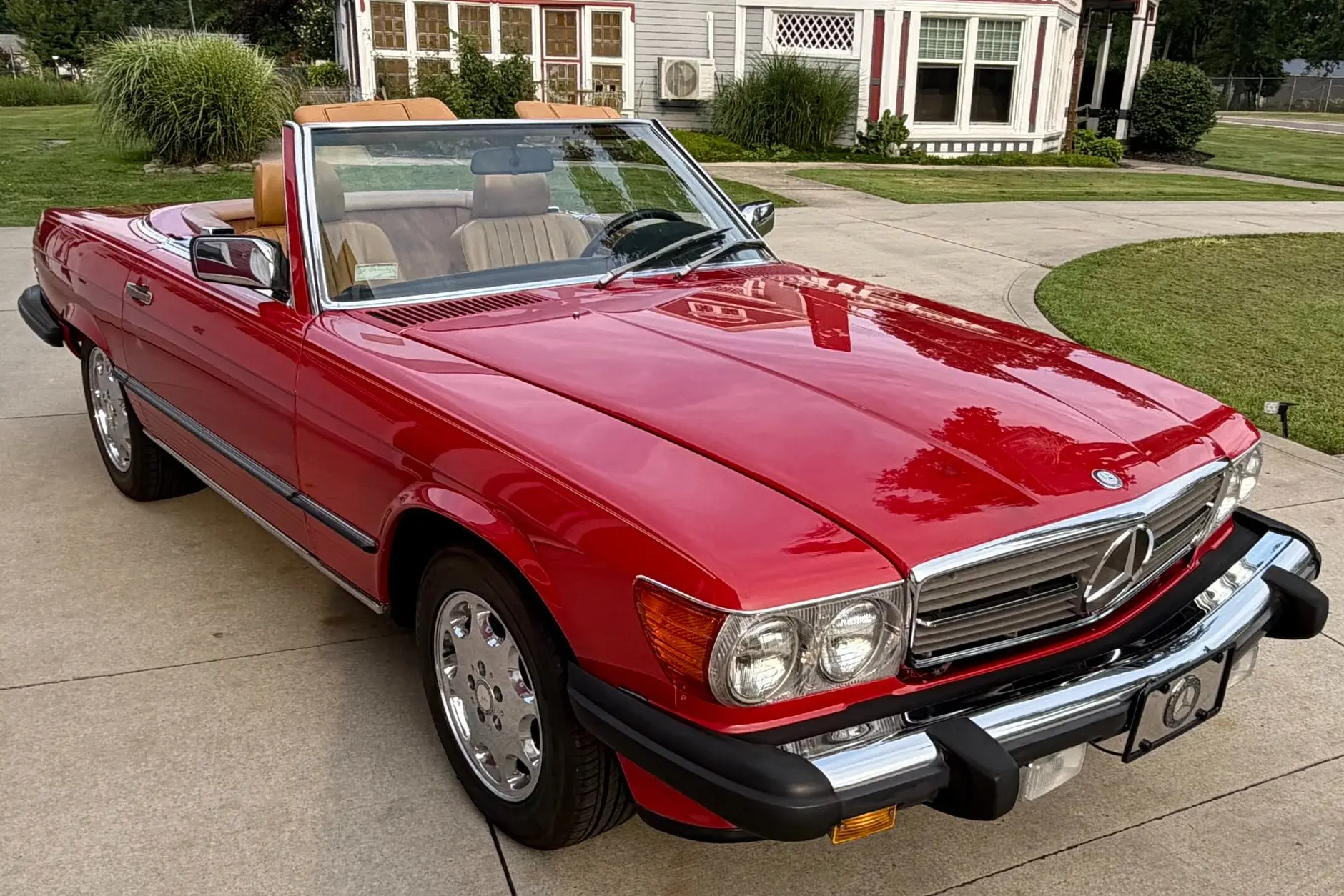 1987 Mercedes-Benz SL-Class 560SL
