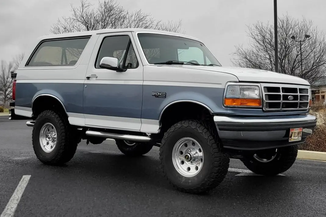 1993 Ford Bronco