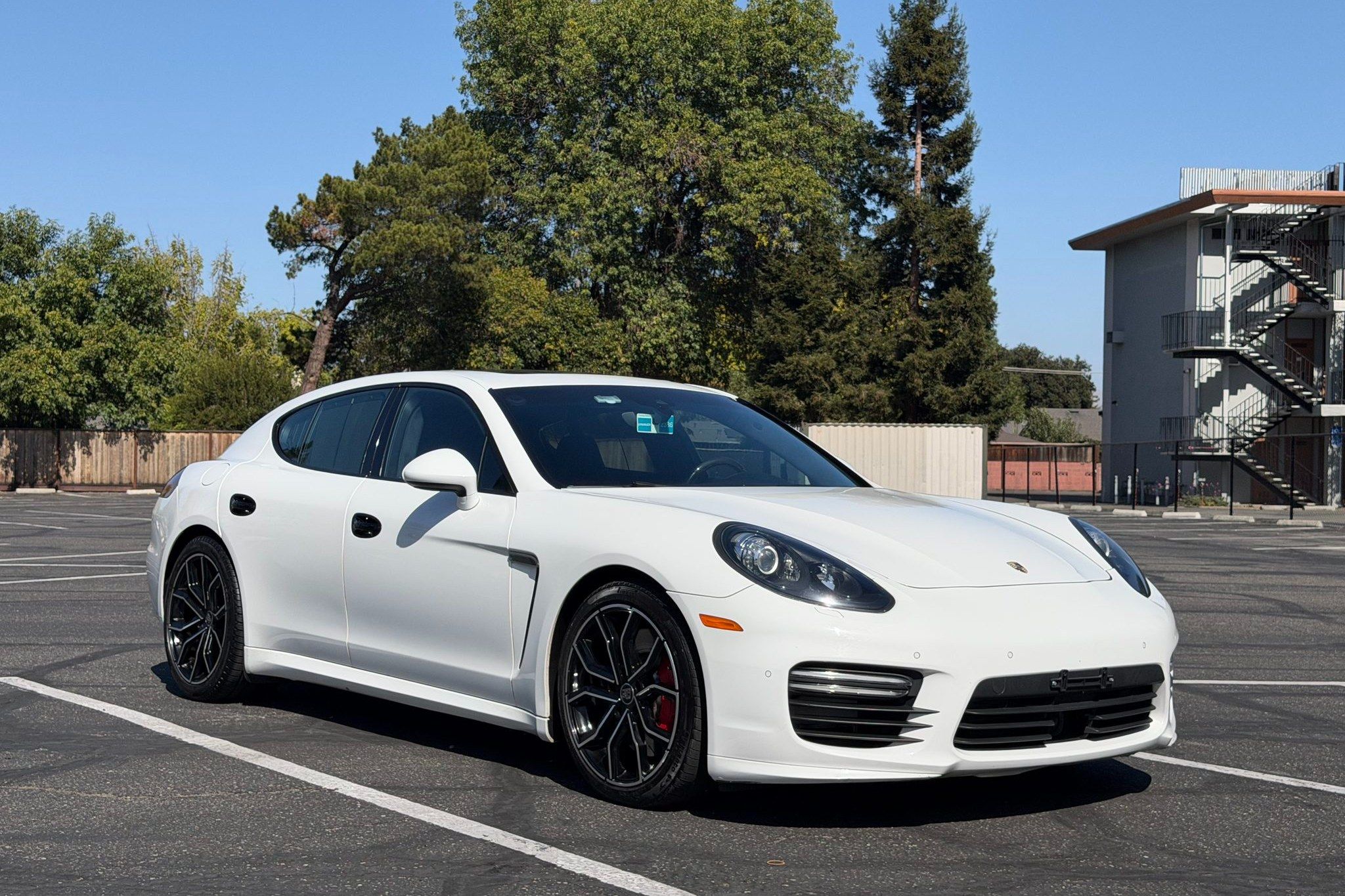 2015 Porsche Panamera 4
