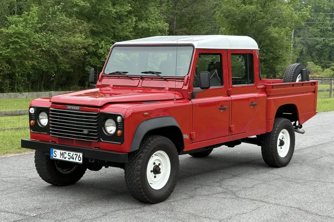1983 Land Rover Defender, sold Jun 2025