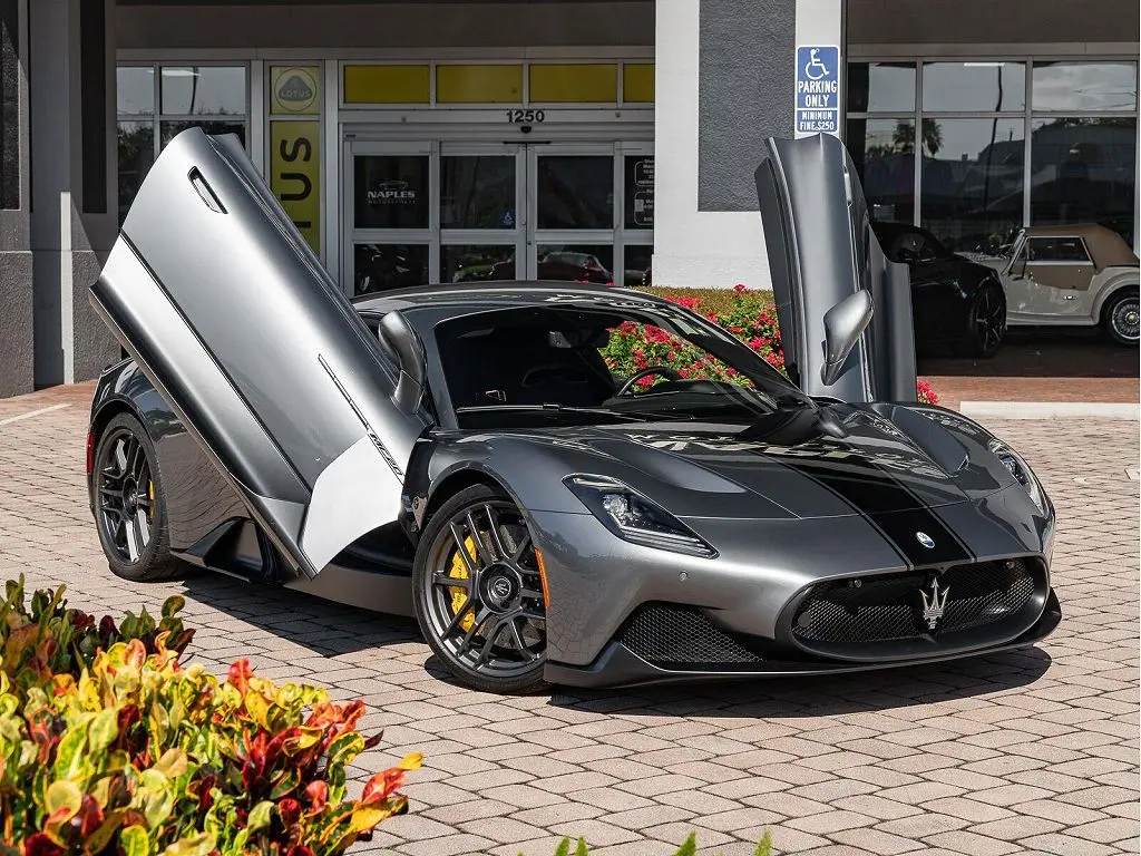 2022 Maserati MC20 Coupe