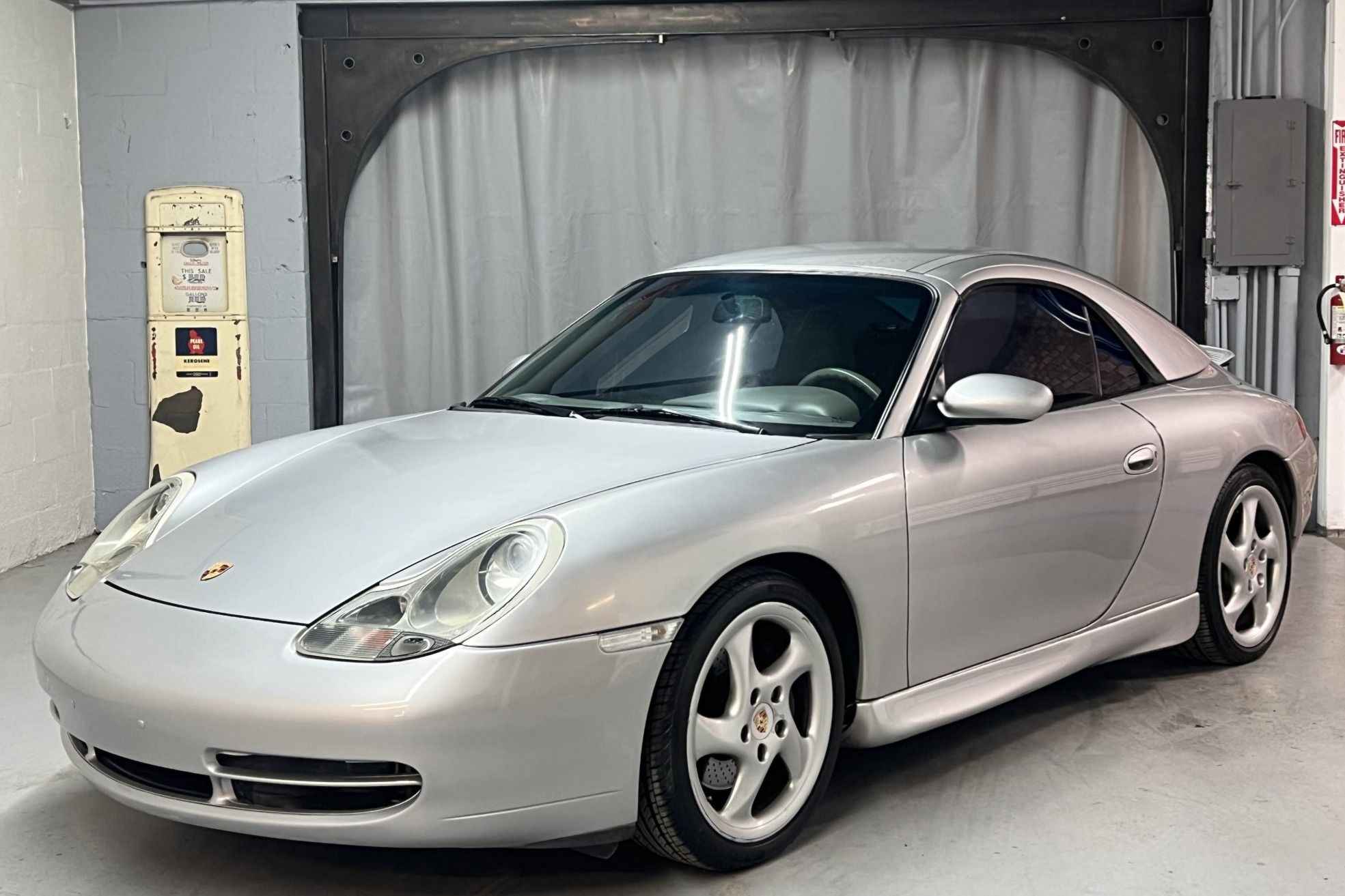2001 Porsche 911 Carrera 4S Coupe 6-Speed