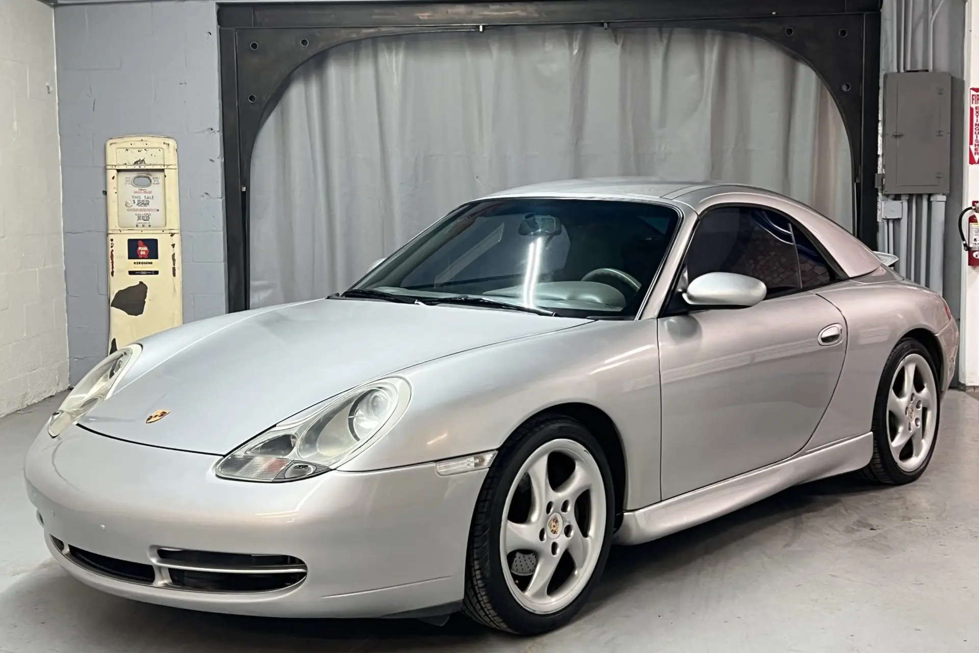 2001 Porsche 911 Carrera 4S Coupe 6-Speed