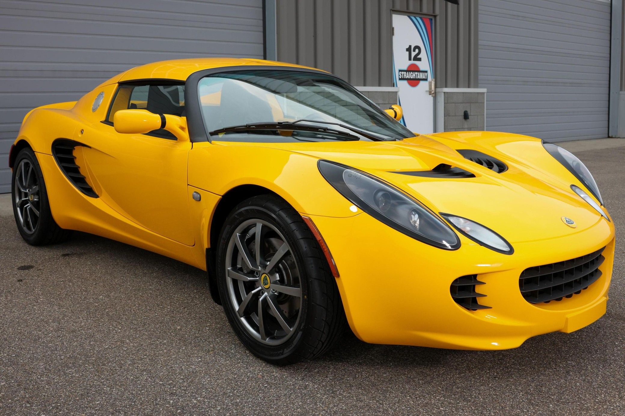 2005 Lotus Elise
