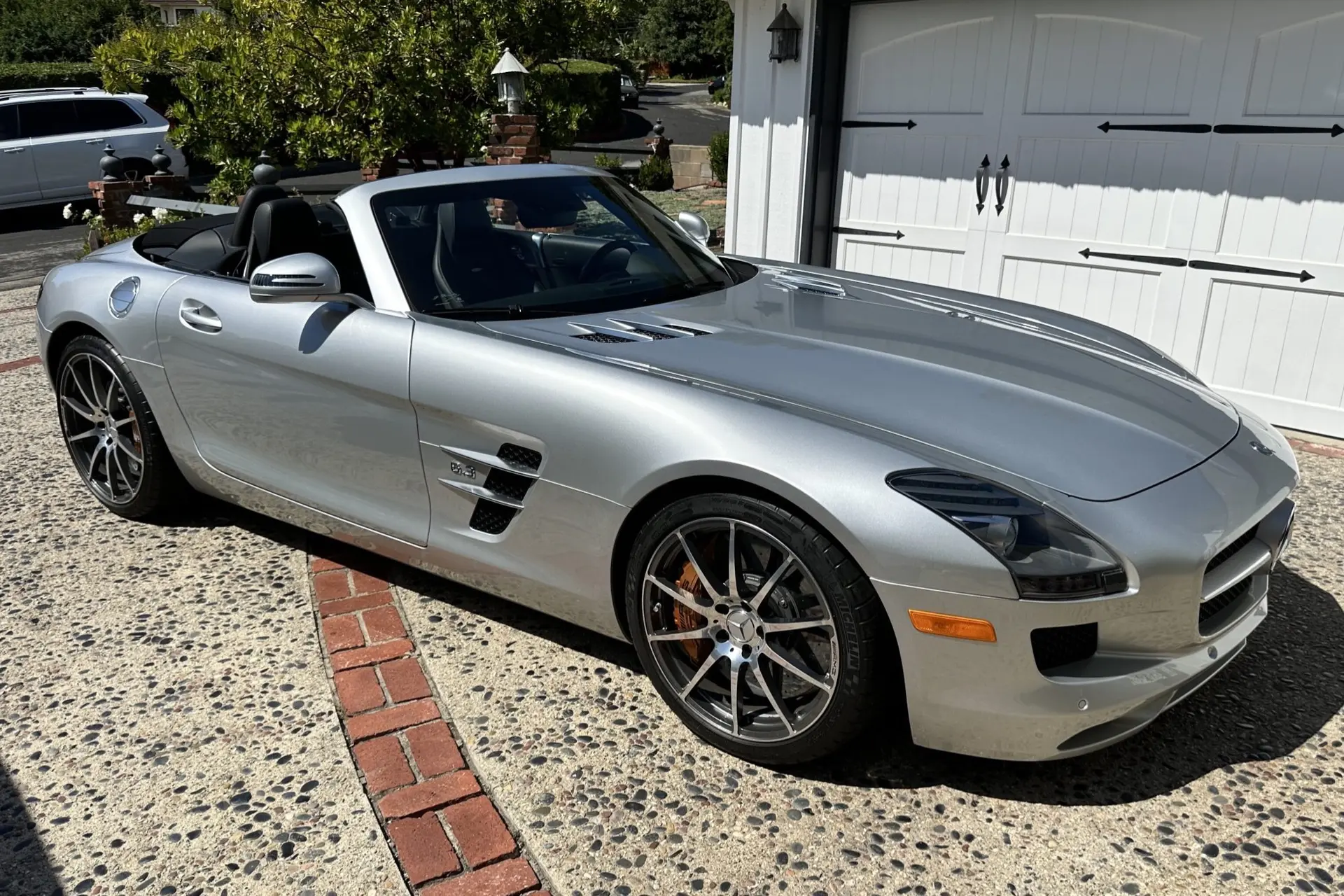 2012 Mercedes-Benz SLS AMG Roadster