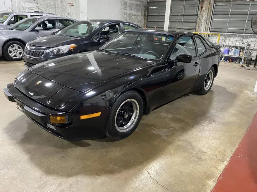 1984 Porsche 944