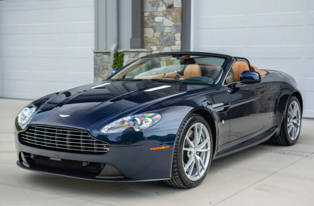 2015 Aston Martin Vantage V8