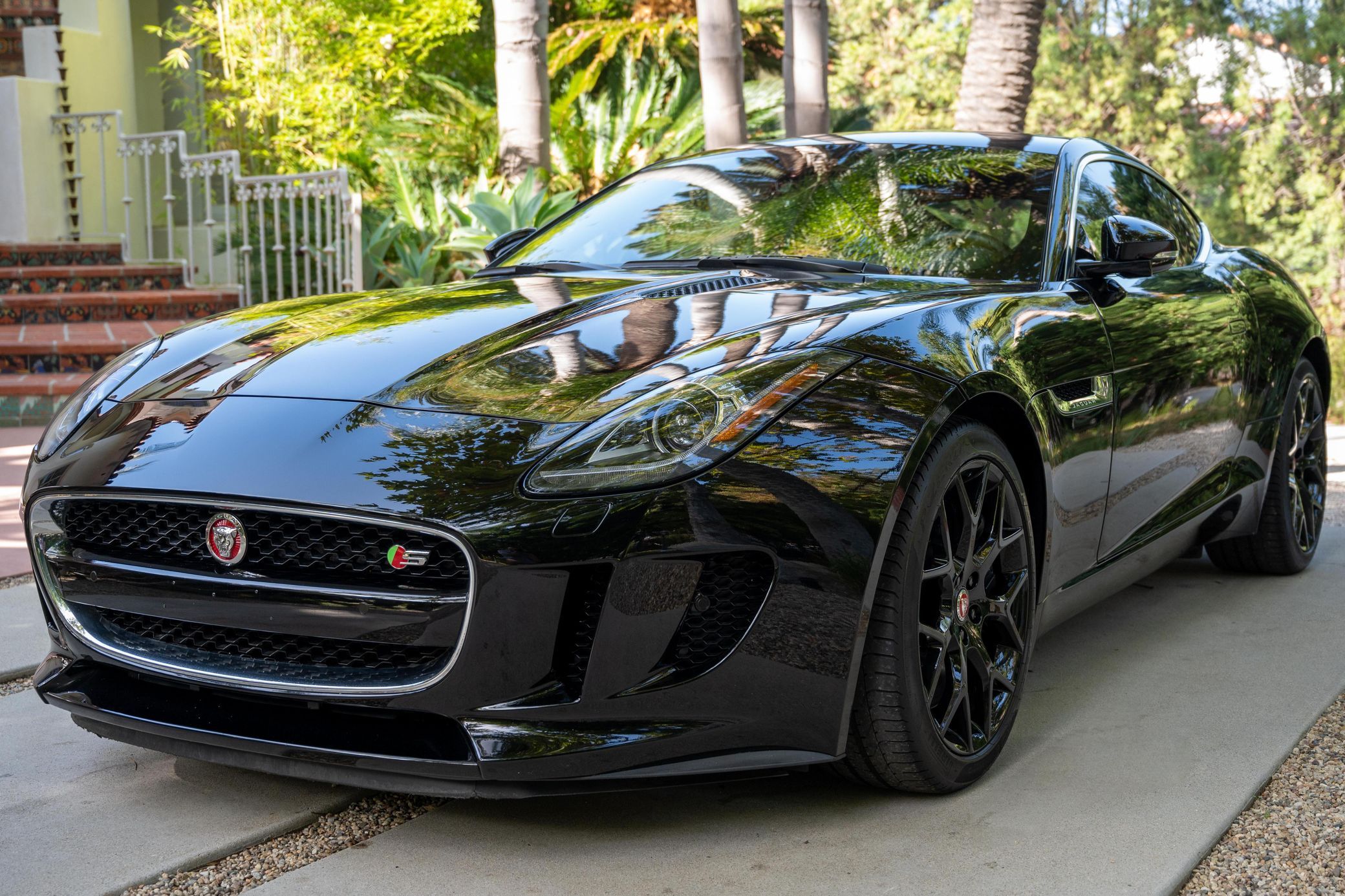 2016 Jaguar F-Type Coupe
