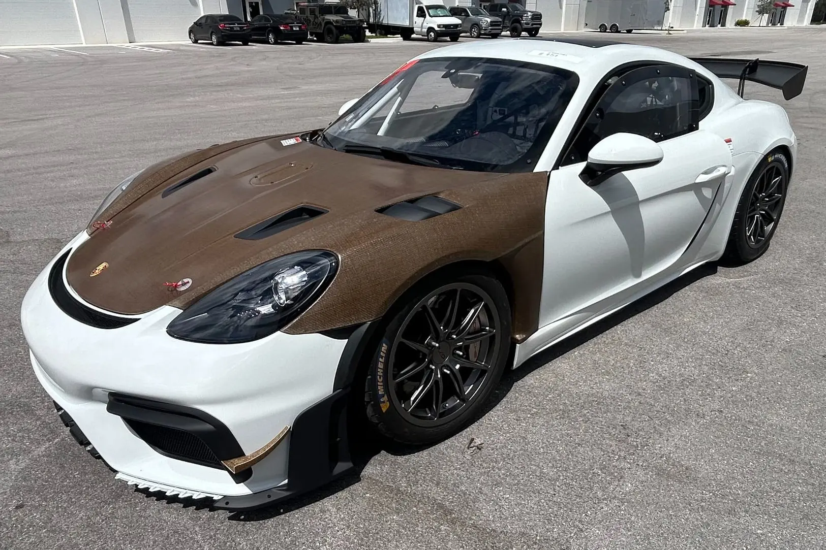 2025 Porsche Cayman GT4 RS