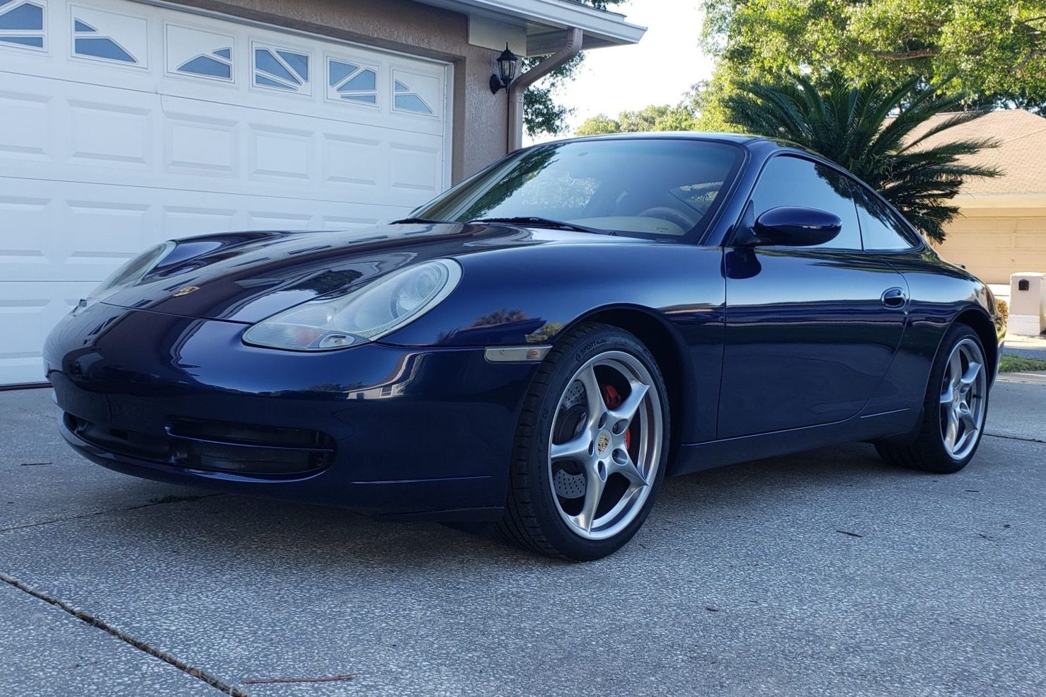 2001 Porsche 911 Carrera