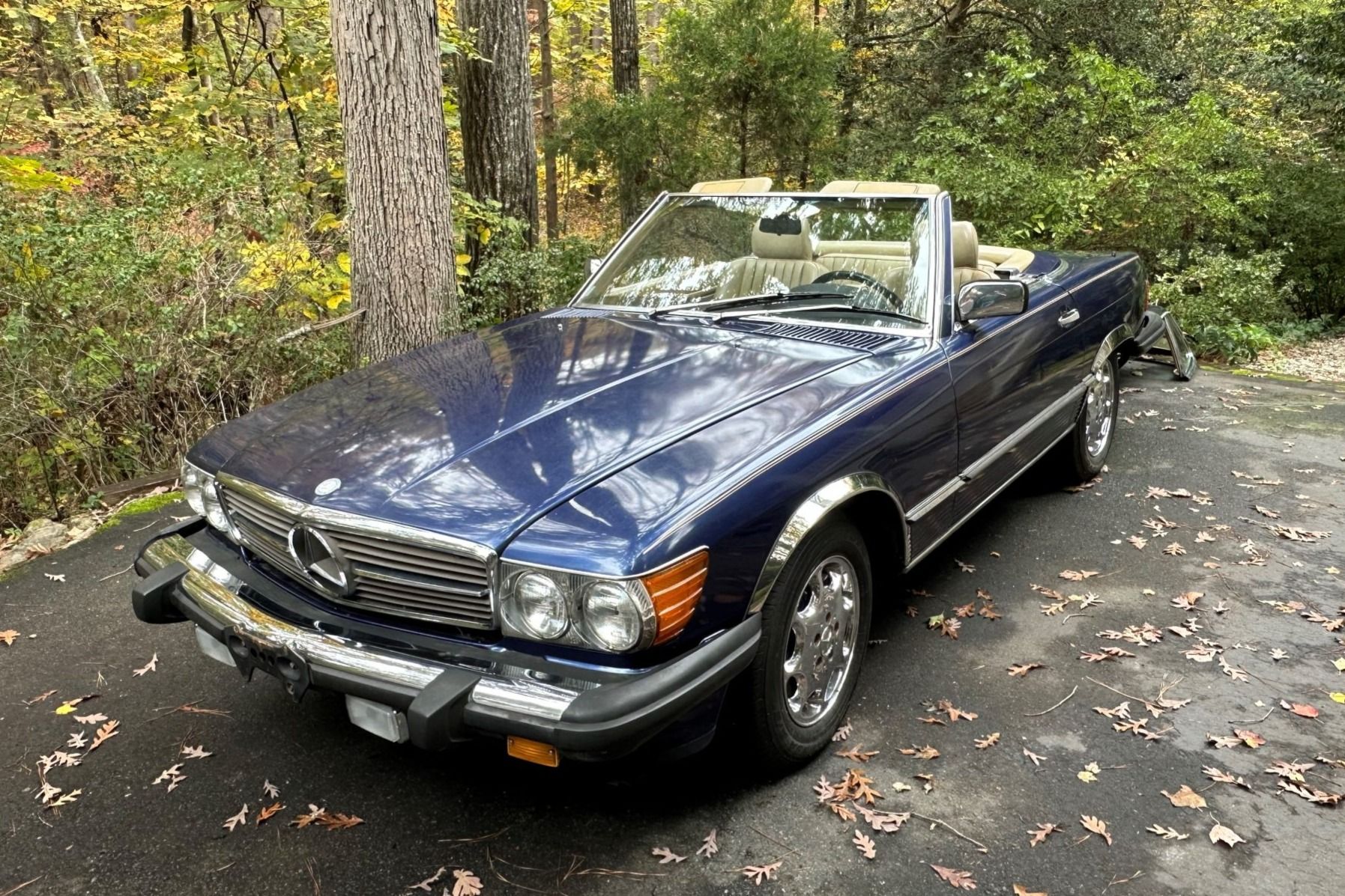 1987 Mercedes-Benz SL-Class 560SL