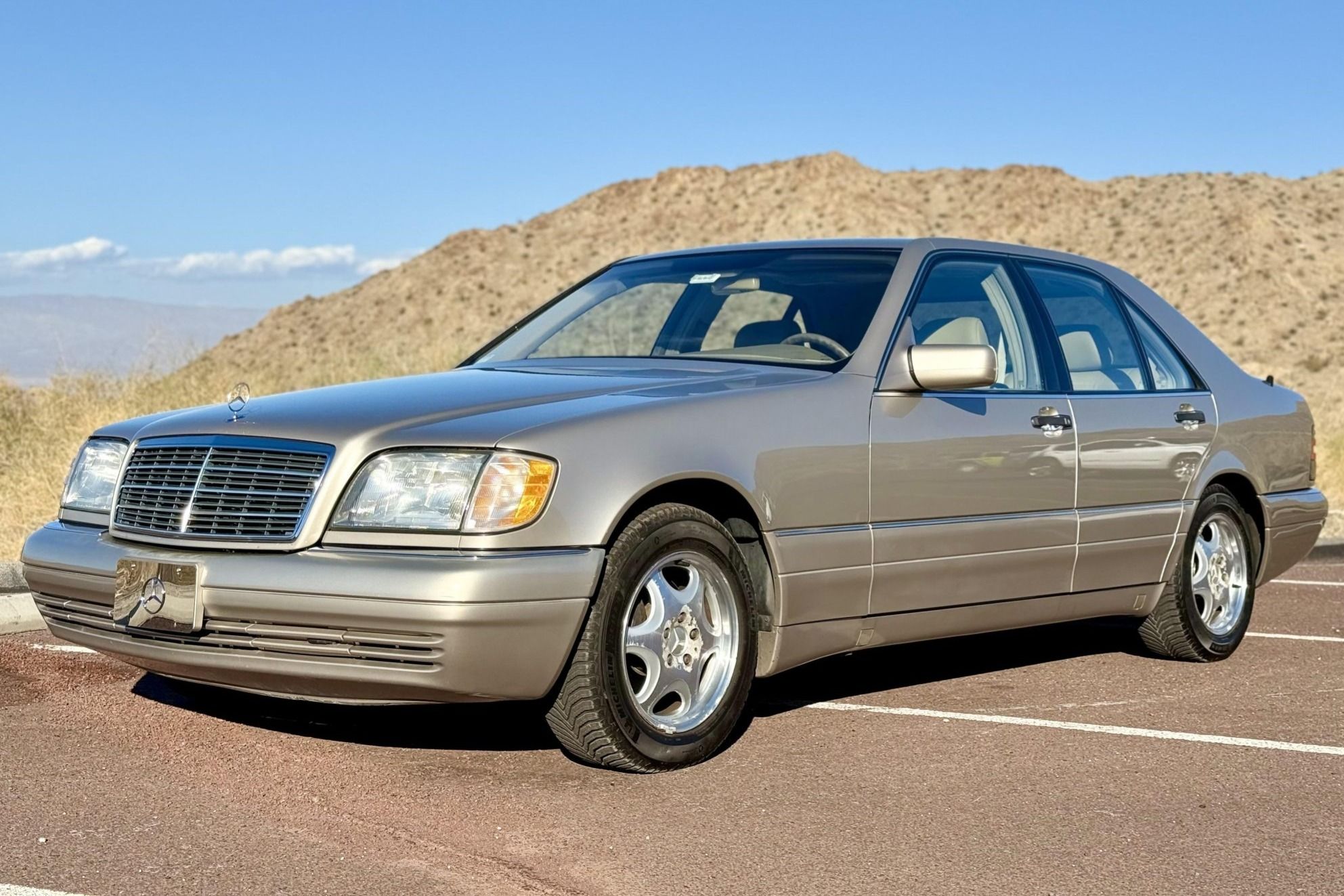 1999 Mercedes-Benz S-Class