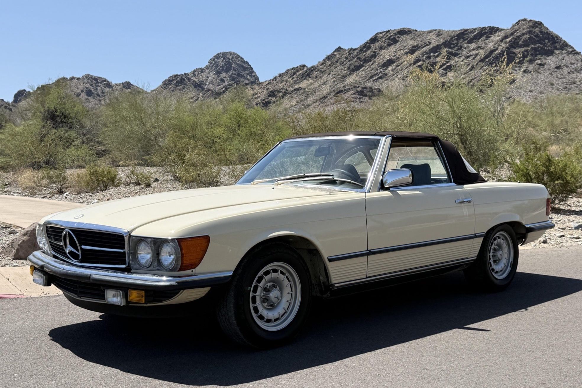 1984 Mercedes-Benz SL-Class