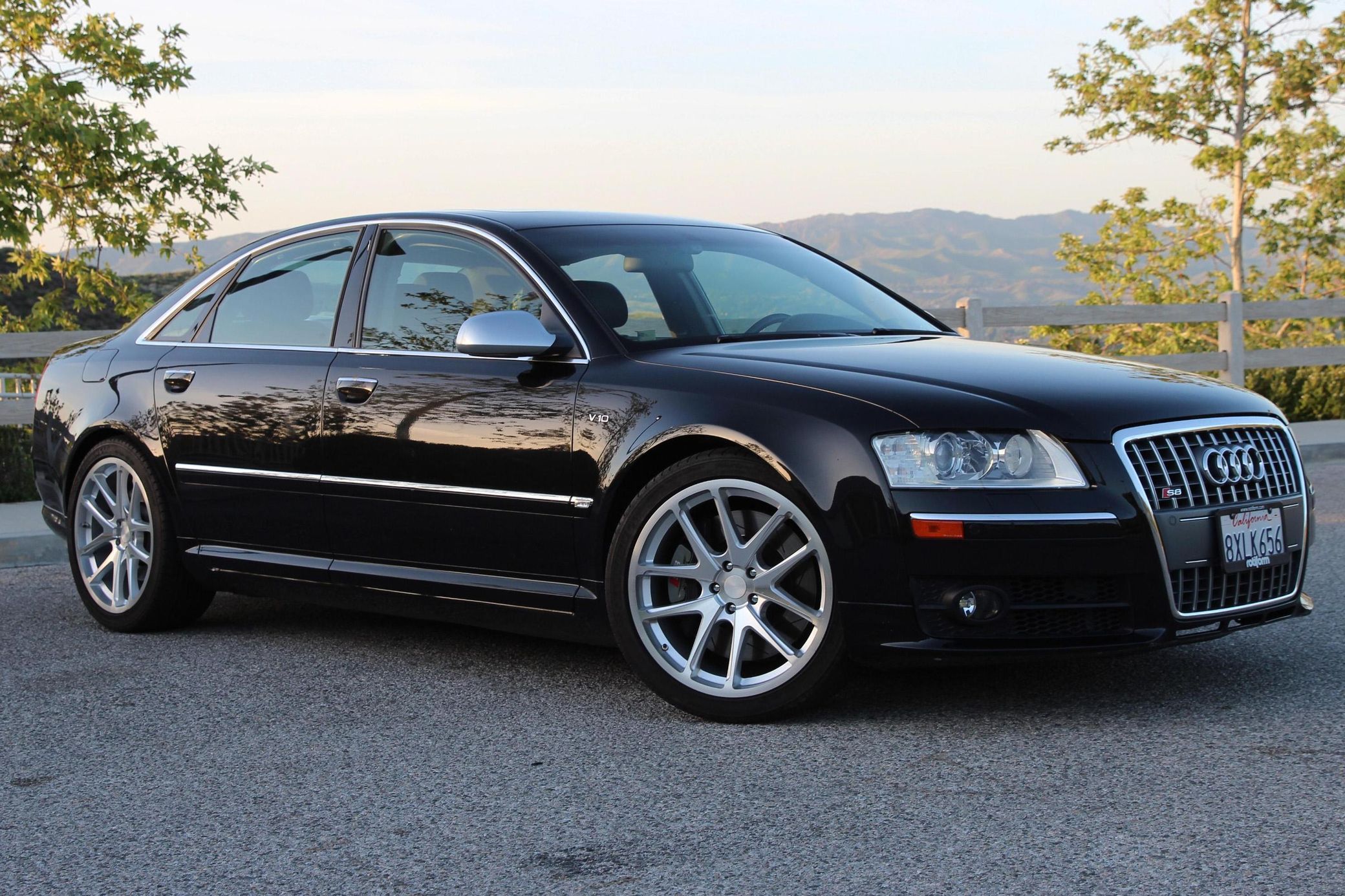 2007 Audi S8