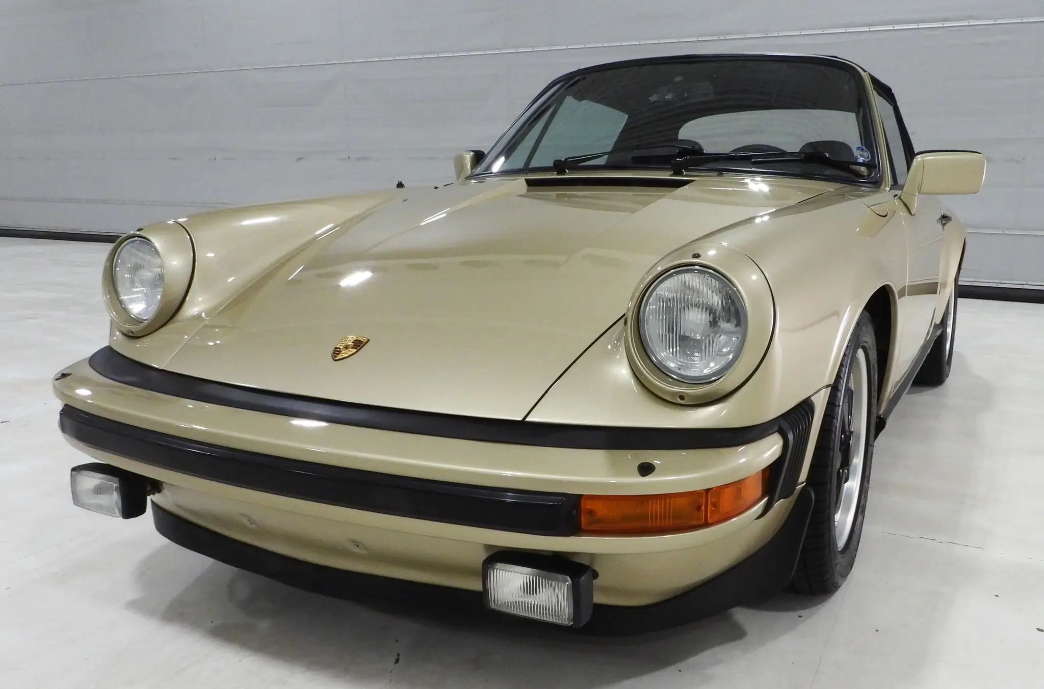 1983 Porsche 911 Cabriolet