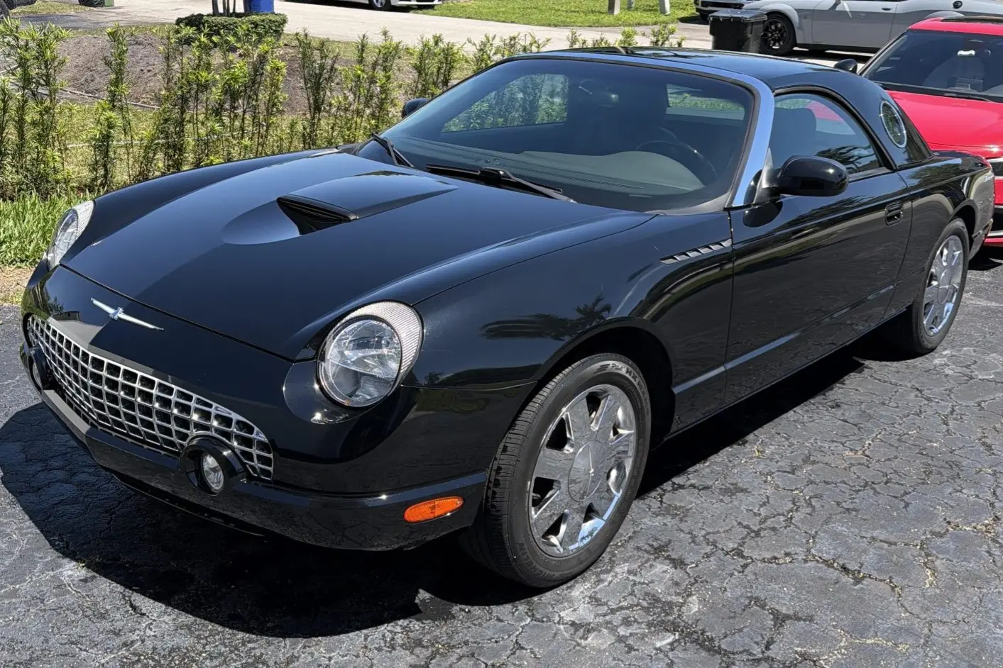 2002 Ford Thunderbird